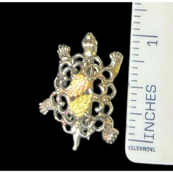 RGC Black Hills 12k Gold 925 SS Turtle Pin 1” L x 3/4” W - Picture 3 of 10
